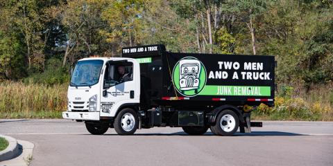 junk removal truck